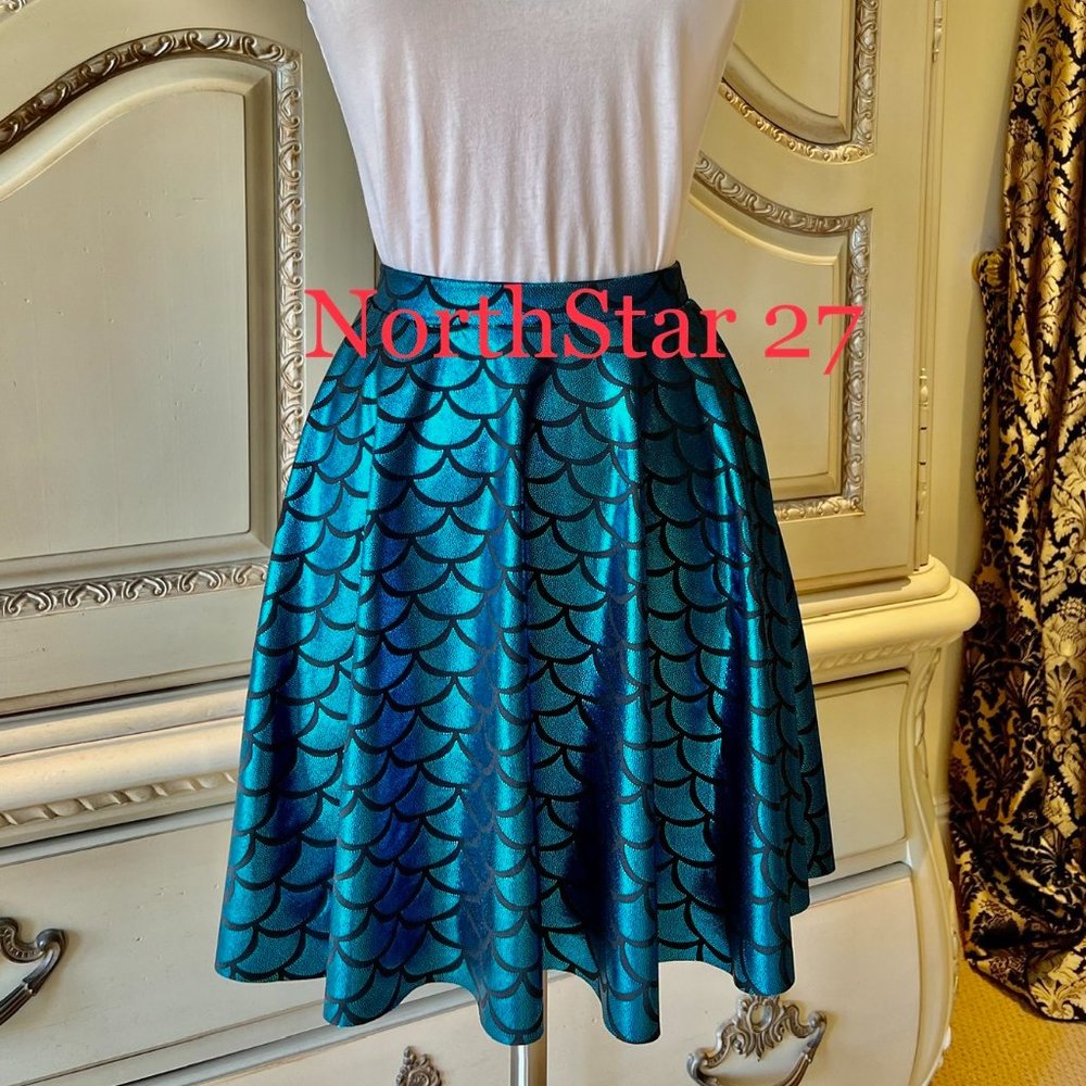 Plus And Regular Size Holograph Shiny Mermaid Scale Skater Skirt